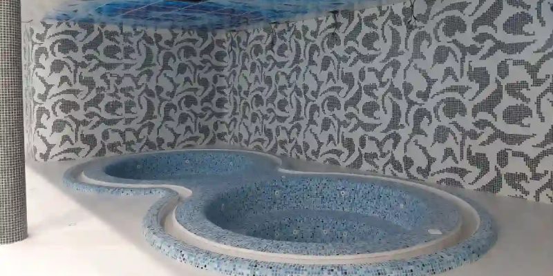 مضرات و معایب جکوزی عمومی